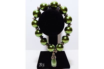 Lime-Green Jumbo Pearl Bracelet