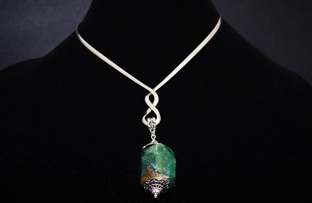 Picture for category Pendant Beaded Necklace
